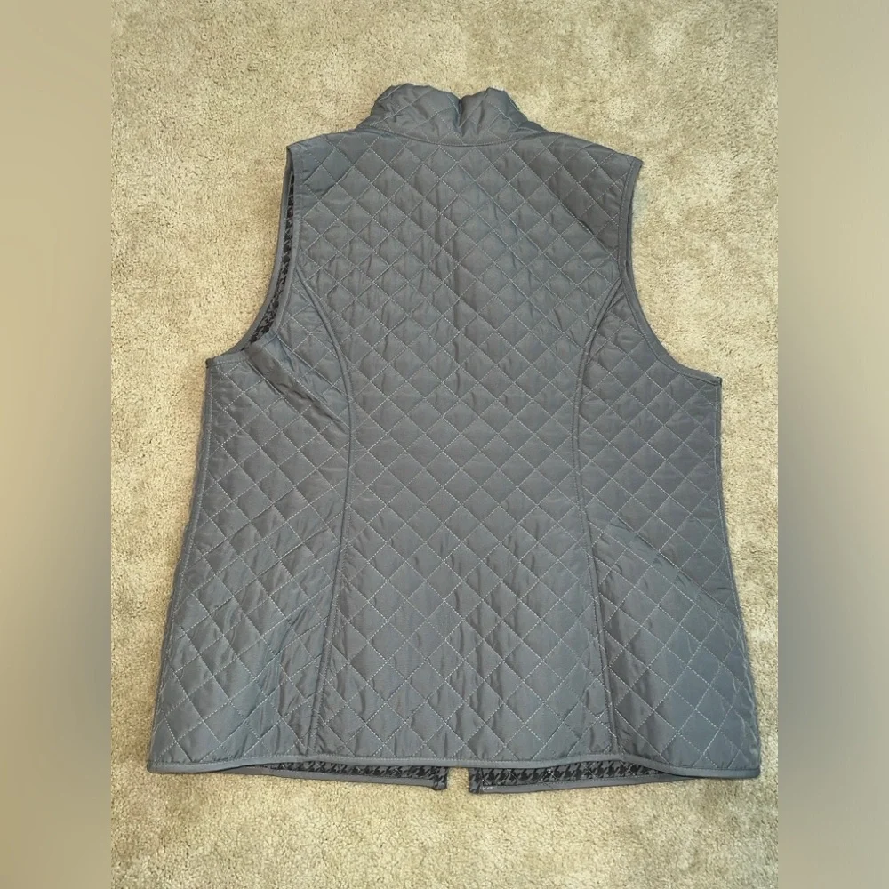 Chico’s Houndstooth Puffer Vest